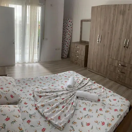 I 3 Apartment