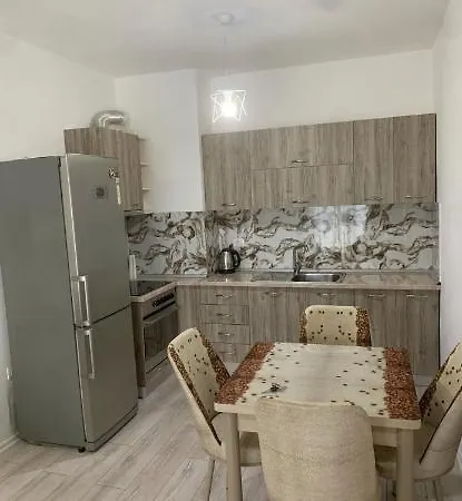 I 3 Apartment