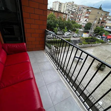 Apartment I 3 *